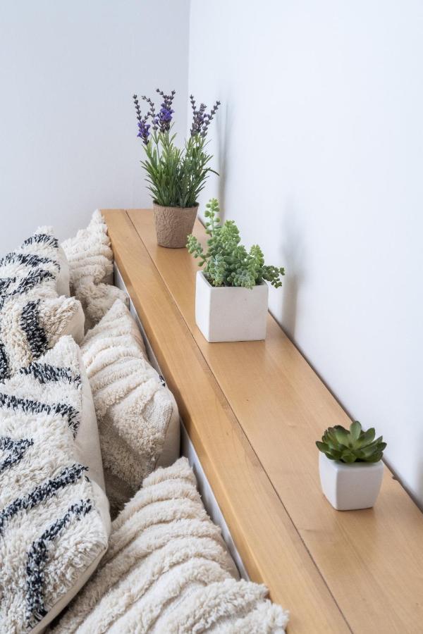 Sziklai Apartman Veszprem Ngoại thất bức ảnh