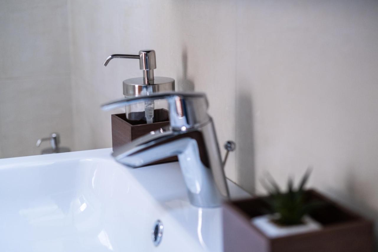 Sziklai Apartman Veszprem Ngoại thất bức ảnh