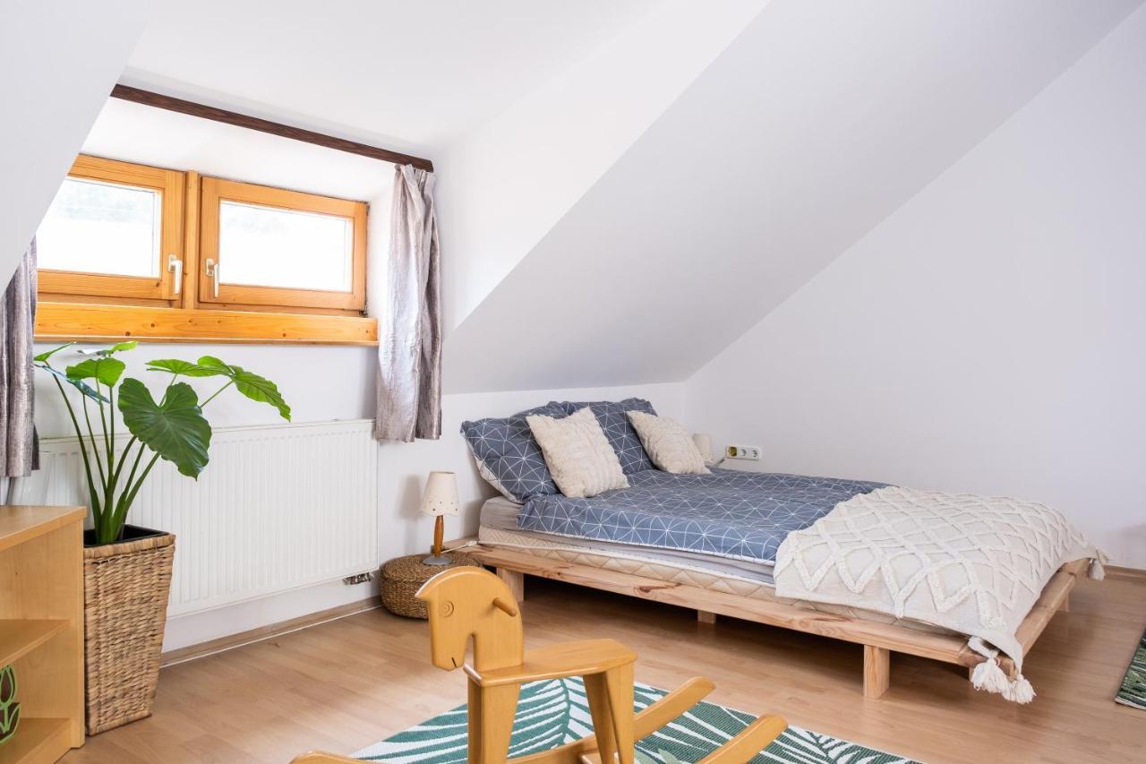 Sziklai Apartman Veszprem Ngoại thất bức ảnh