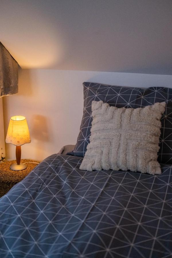 Sziklai Apartman Veszprem Ngoại thất bức ảnh